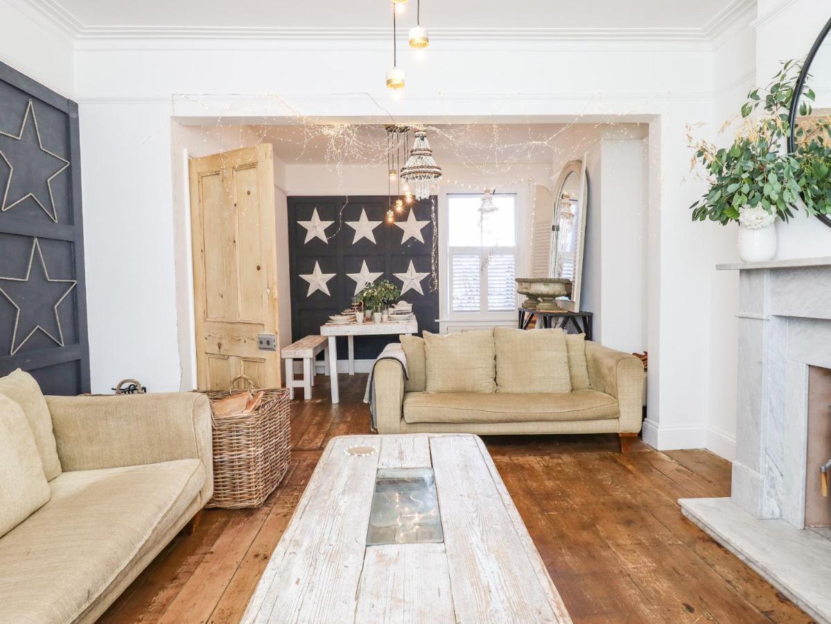 Вилла 30 Camperdown Terrace Эксмут Экстерьер фото